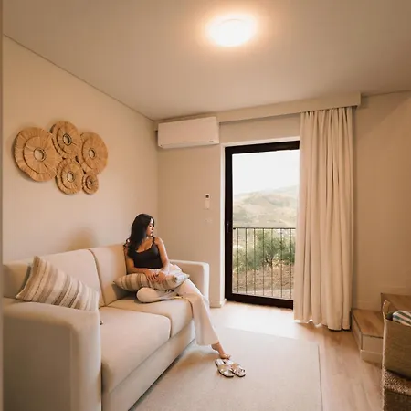 Douro Olive Hills Village - Adults Only - By Fero Bed & Breakfast 3*